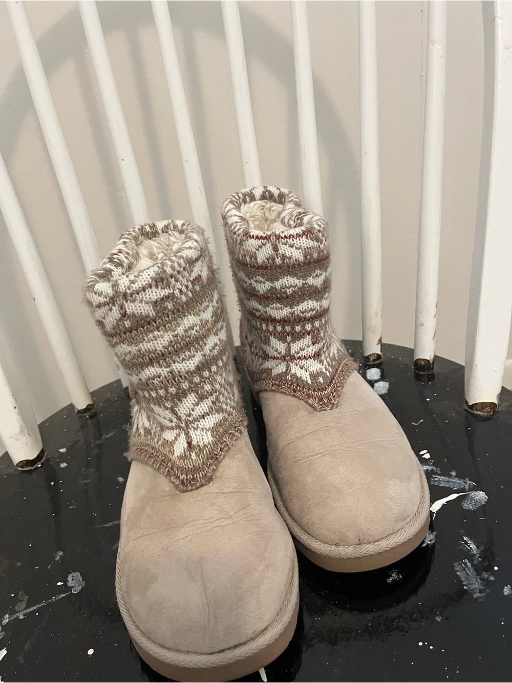 Women's Knit-Cuff Suede Slip-On Slippers - Light Beige